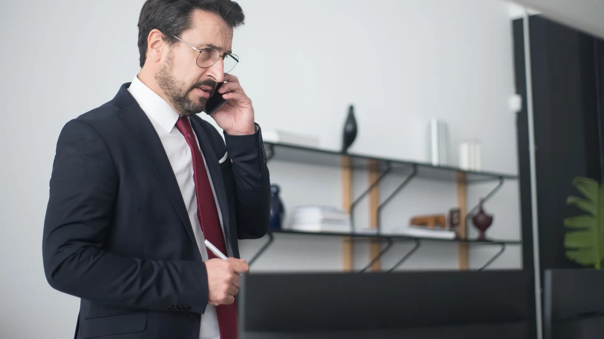 The 27% Problem (And Why You Chase the Wrong Leads)