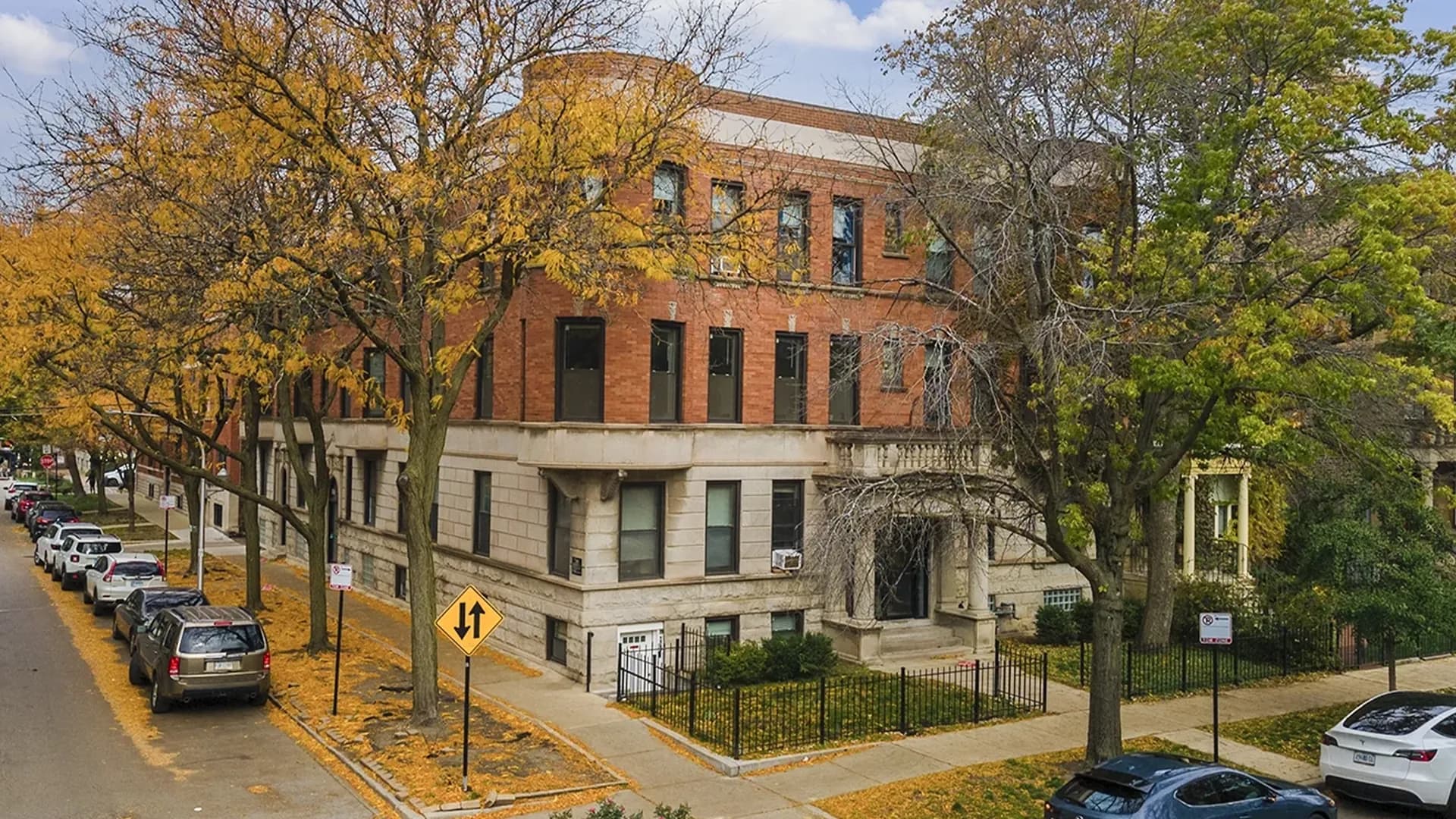 TBS Properties vintage apartment building on N Mildred St in Lake View, Chicago